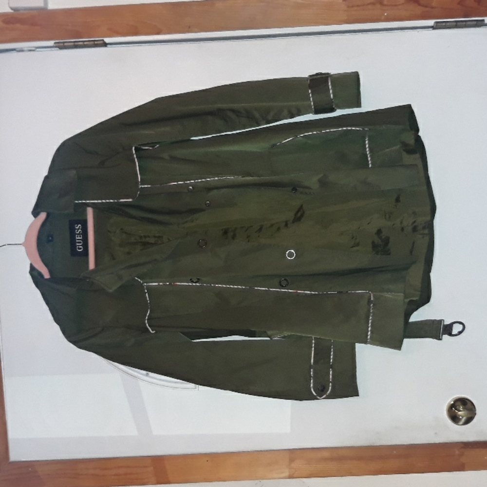 Rain coat